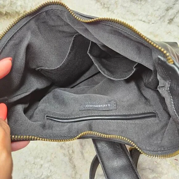 Anthropologie Mabel Black Vegan Leather Hobo Cresent Shape Purse - Picture 6 of 7